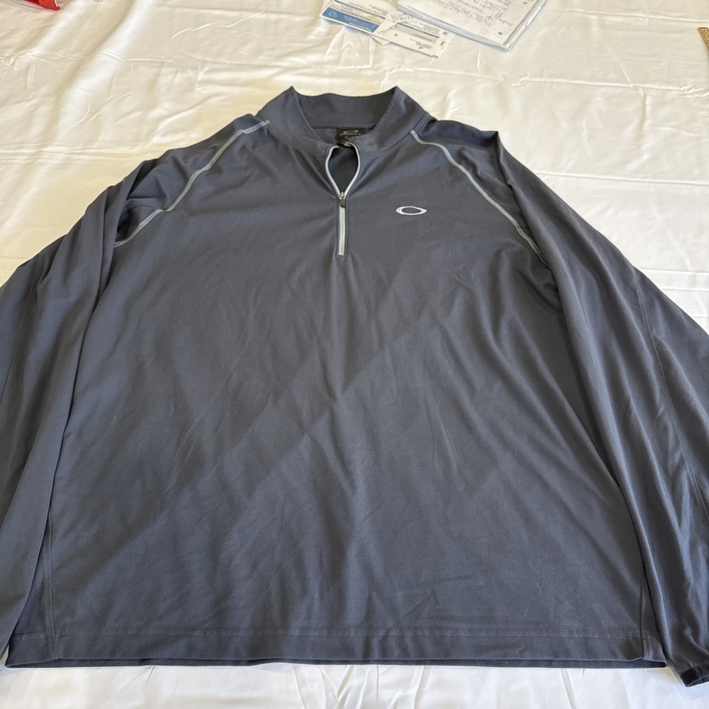 Oakley Mens Large Gray 1/4 Zip Pullover Athletic Stretch Performance Top